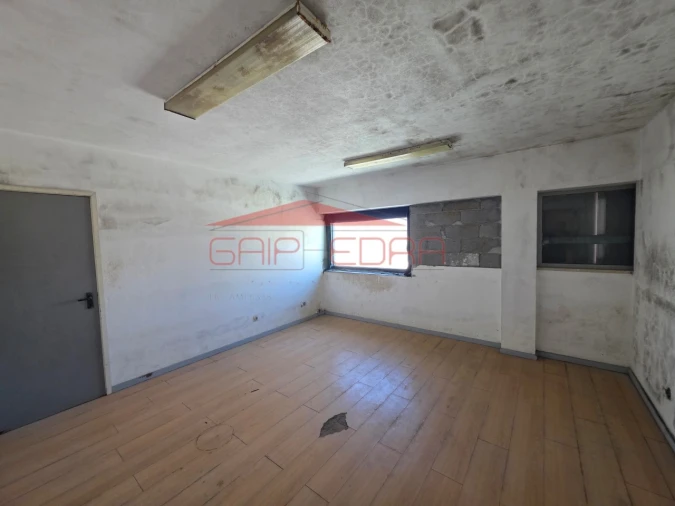 Armazém para Venda em Silvalde Foto 21