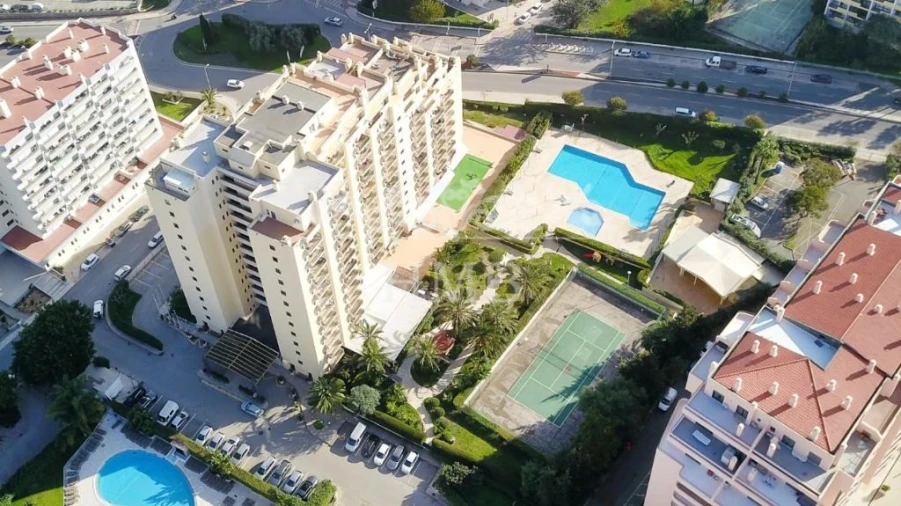 Apartamento T1 para Venda em Portimão Foto 9