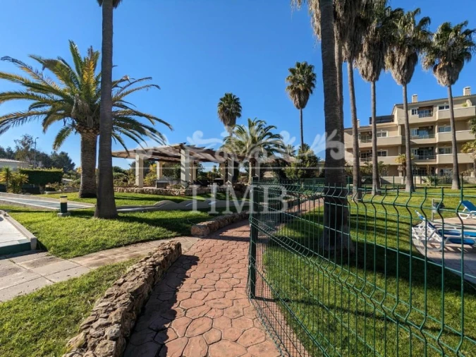 Apartamento T2 para Venda em Alvor Foto 18