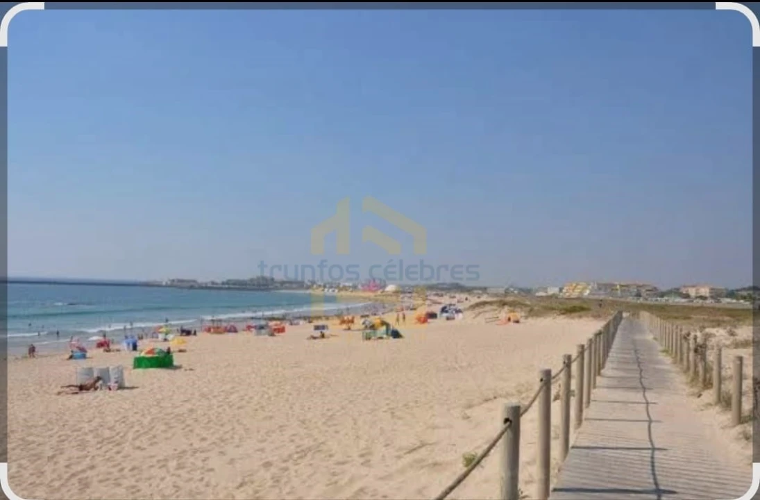 Apartamento T2 para Venda em Azurara Foto 9