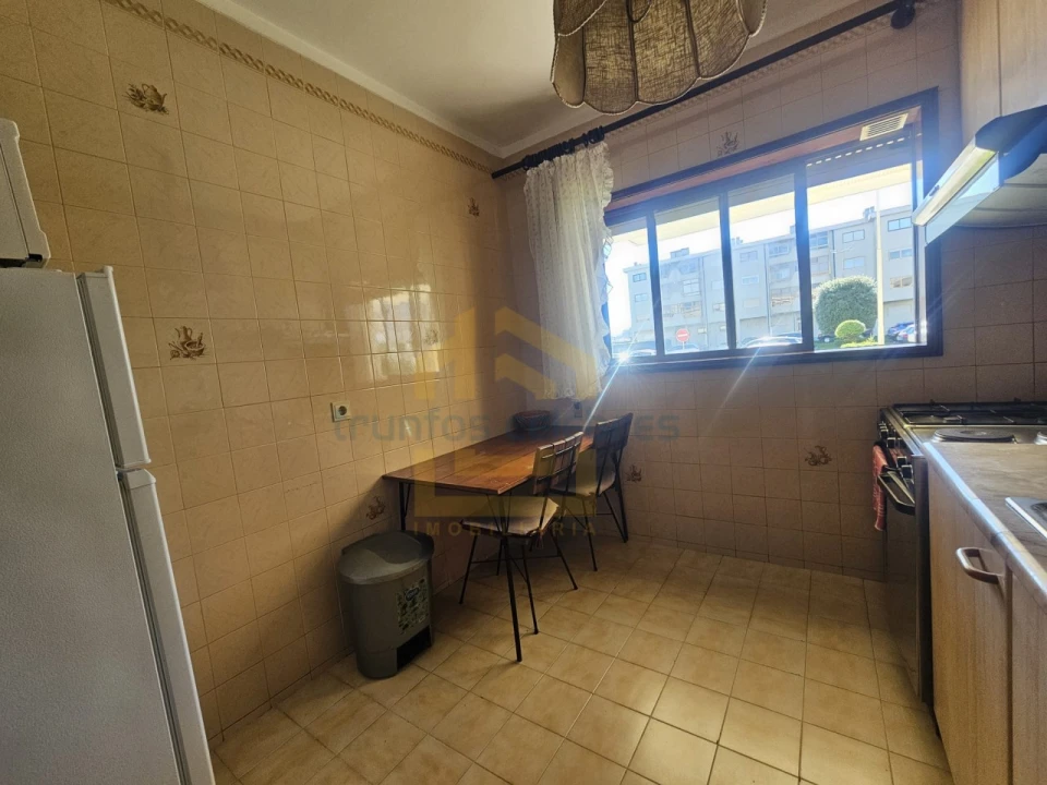 Apartamento T2 para Venda em Azurara Foto 21