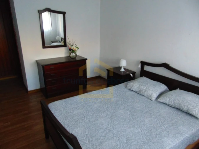 Apartamento T2 para Venda em Azurara Foto 8