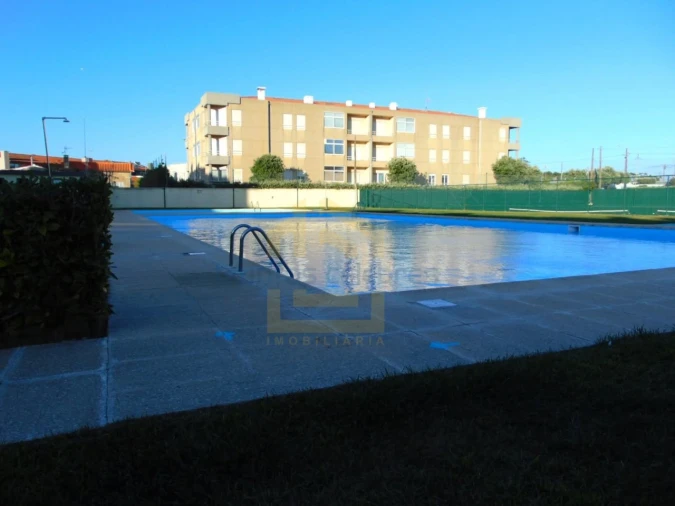 Apartamento T2 para Venda em Azurara Foto 17