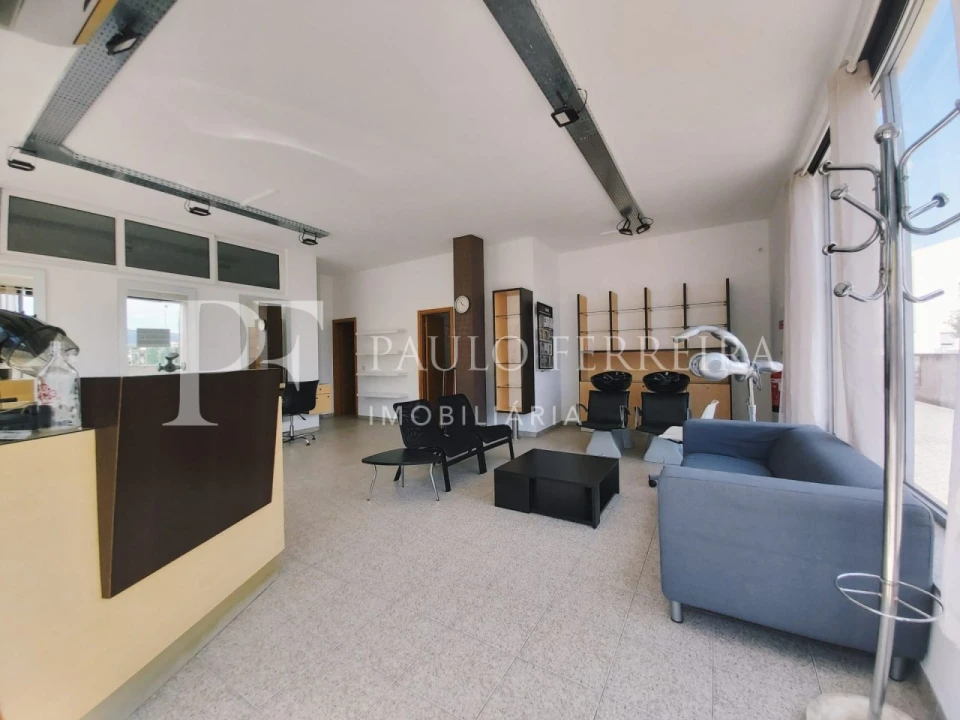 Negócio para Arrendamento em Avidos e Lagoa Foto 5