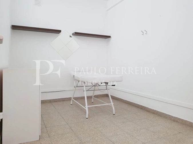 Negócio para Arrendamento em Avidos e Lagoa Foto 7