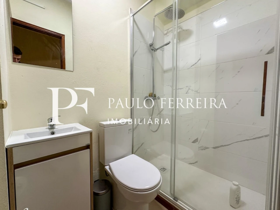 Quarto para Arrendamento em Braga (Maximinos, Sé e Cividade) Foto 9