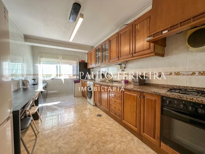 Quarto para Arrendamento em Braga (Maximinos, Sé e Cividade) Foto 2