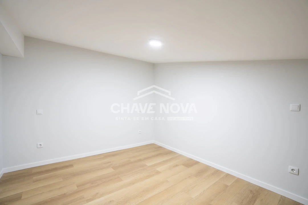 Apartamento T2 para Venda em Cortegaça Foto 18