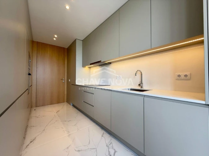 Apartamento T3 para Arrendamento em Canidelo Foto 4