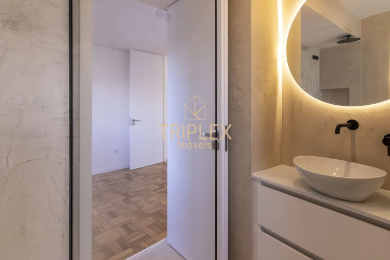 Apartamento T4 para Venda em Cedofeita, Santo Ildefonso, Sé, Miragaia, São Nicolau e Vitória Foto 25