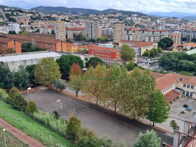 Apartamento T5 para Venda em Sé Nova, Santa Cruz, Almedina e São Bartolomeu Foto 20