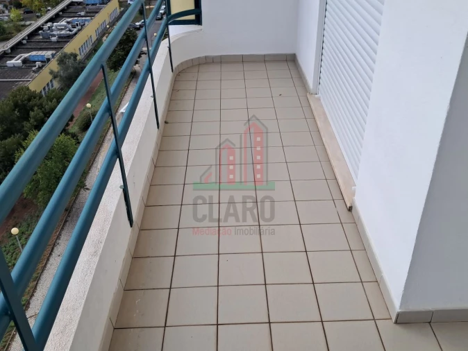 Apartamento T5 para Venda em Sé Nova, Santa Cruz, Almedina e São Bartolomeu Foto 7