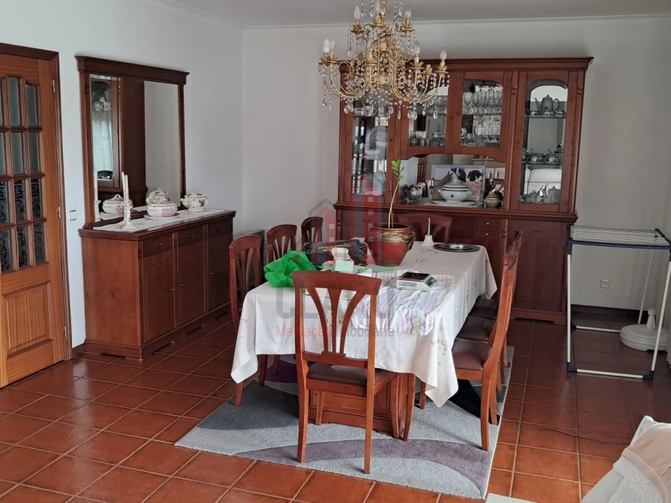 Apartamento T5 para Venda em Sé Nova, Santa Cruz, Almedina e São Bartolomeu Foto 4
