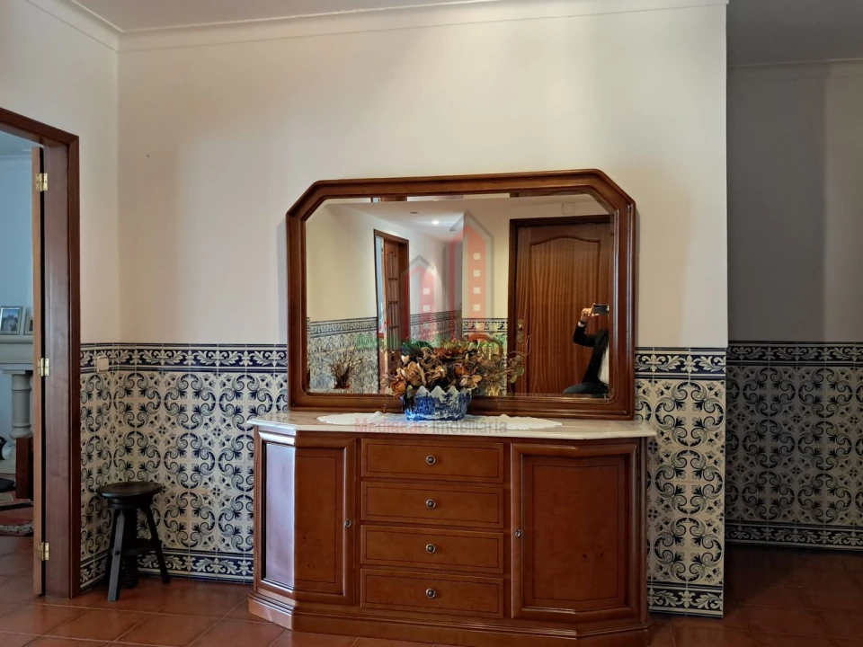 Apartamento T5 para Venda em Sé Nova, Santa Cruz, Almedina e São Bartolomeu Foto 25