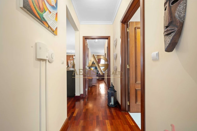 Apartamento T2 para Venda em Caniço Foto 15