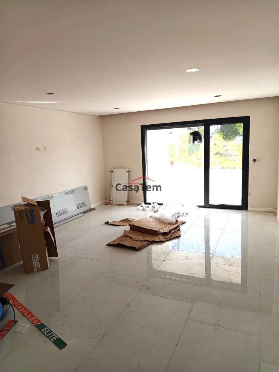 Moradia T3 para Venda em Campo Foto 10