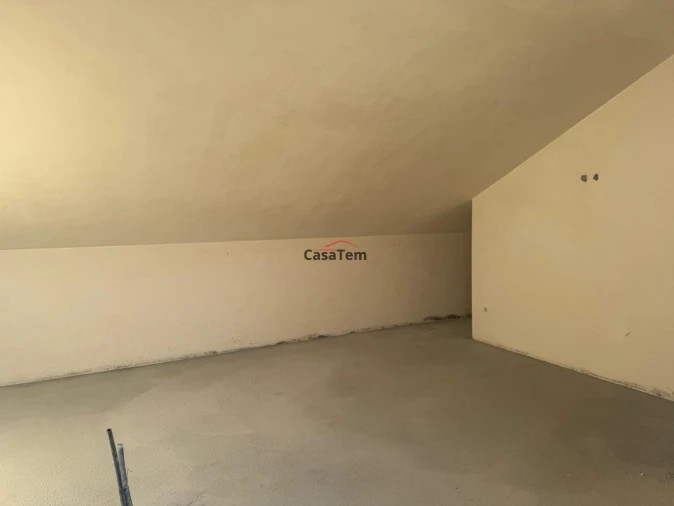 Moradia T3 para Venda em Campo Foto 18