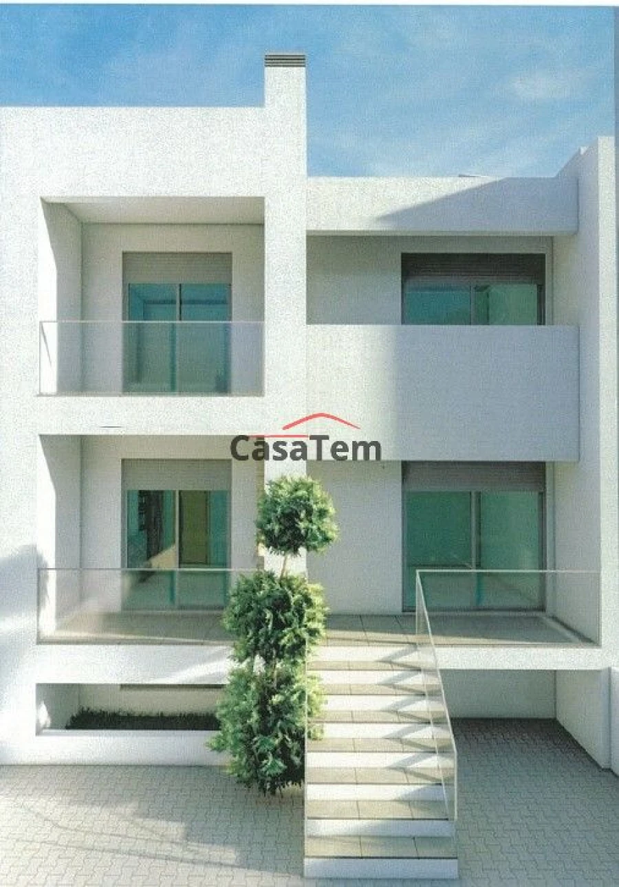 Moradia T3 para Venda em Campo Foto 4