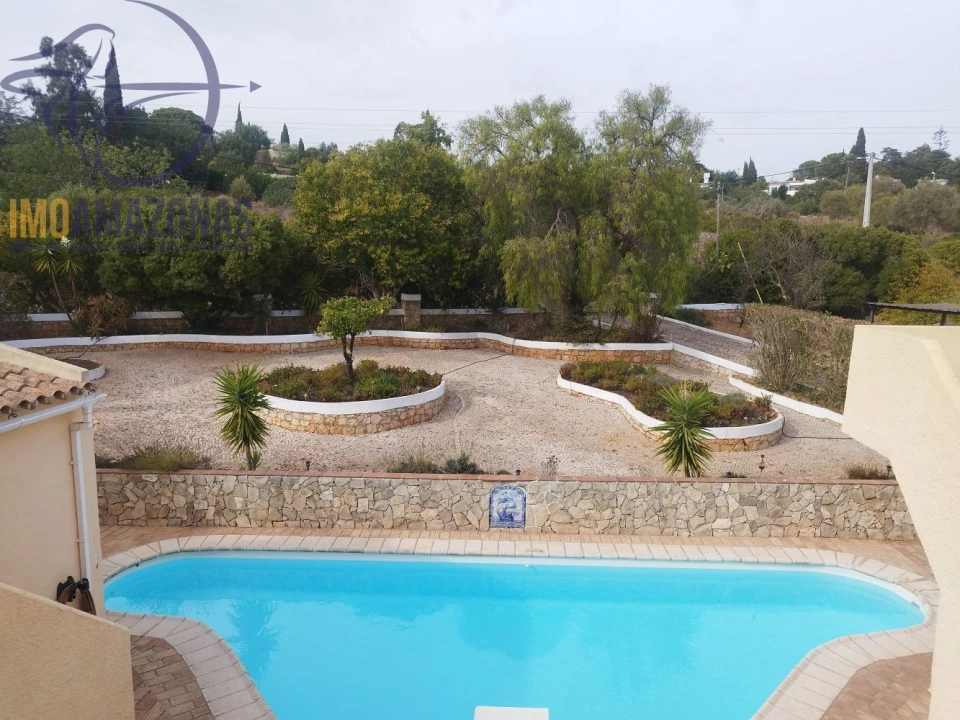 Moradia T4 para Venda em Alcantarilha e Pêra Foto 11