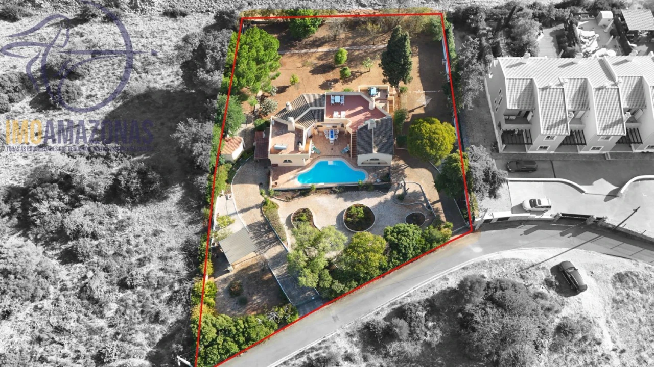 Moradia T4 para Venda em Alcantarilha e Pêra Foto 2