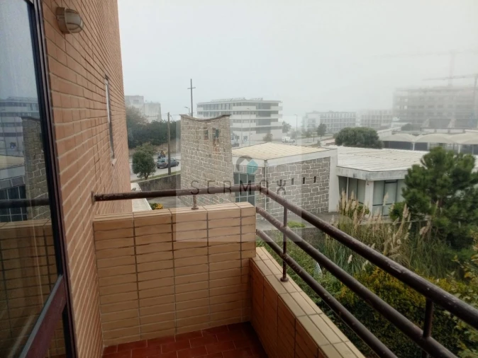 Apartamento T3 para Venda em Canidelo Foto 2