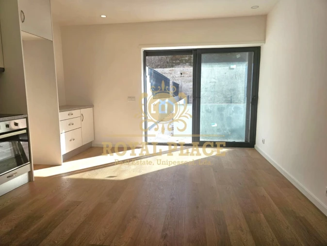 Apartamento T1 para Arrendamento em Bonfim Foto 9