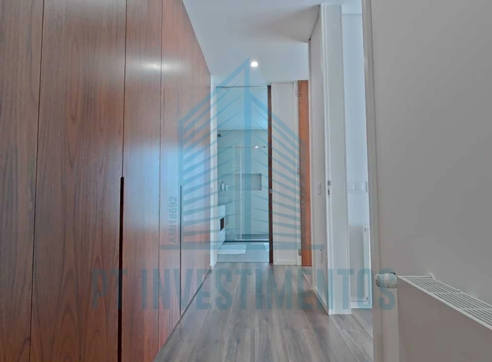 Moradia T5 para Venda em Santa Joana Foto 49