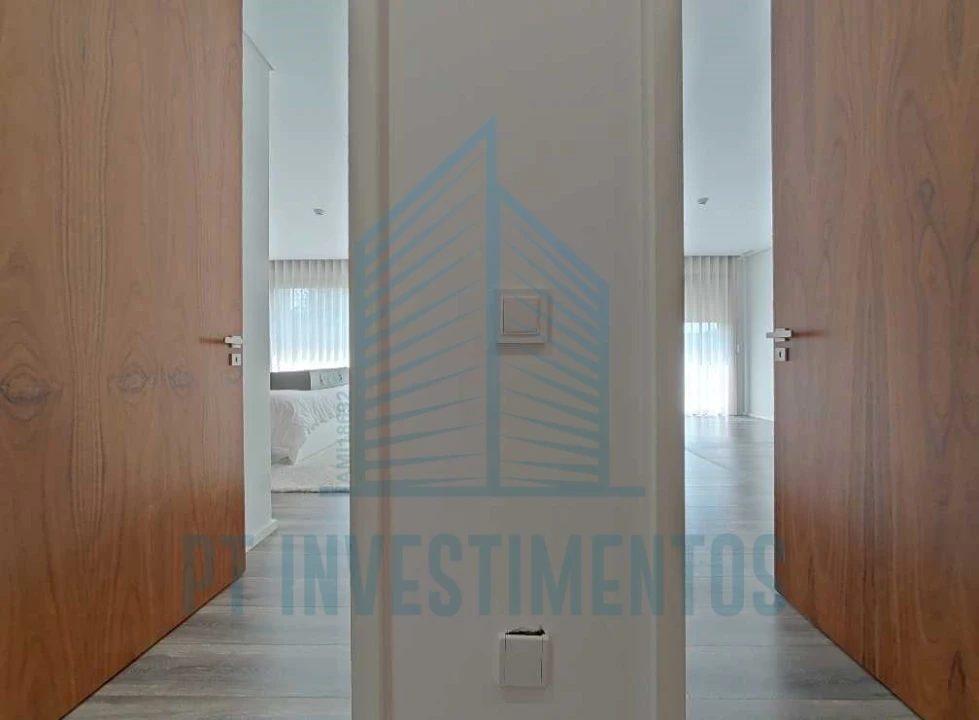 Moradia T5 para Venda em Santa Joana Foto 50