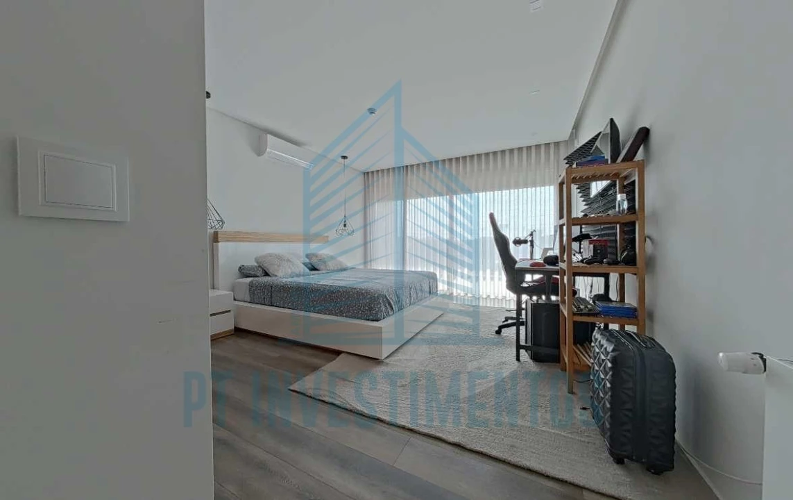 Moradia T5 para Venda em Santa Joana Foto 74