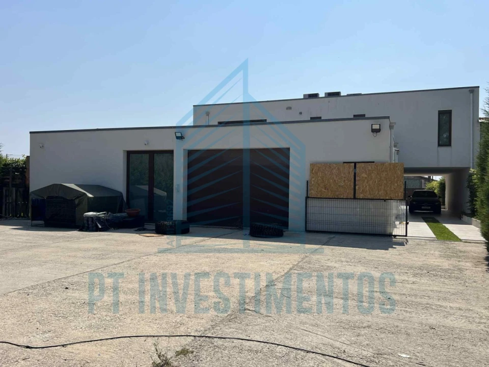 Moradia T5 para Venda em Santa Joana Foto 85