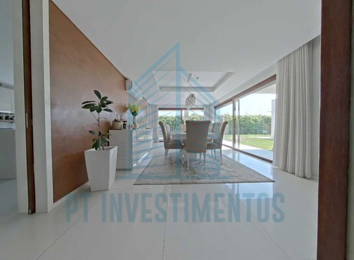 Moradia T5 para Venda em Santa Joana Foto 2