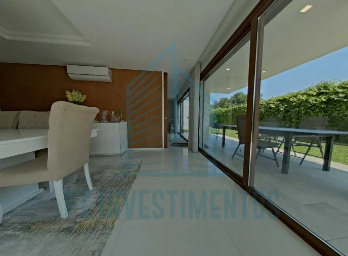 Moradia T5 para Venda em Santa Joana Foto 21