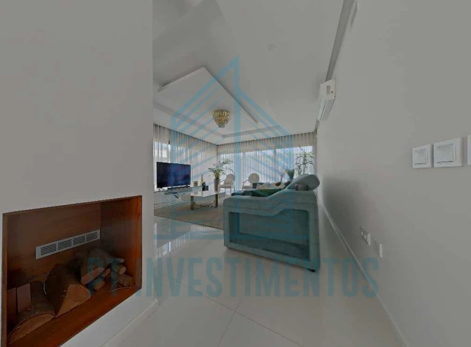 Moradia T5 para Venda em Santa Joana Foto 40