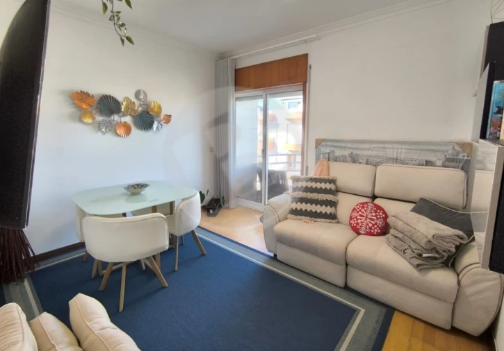 Apartamento T2 para Arrendamento em Aver-O-Mar, Amorim e Terroso Foto 2