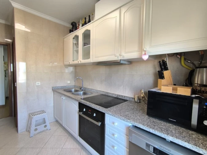 Apartamento T2 para Arrendamento em Aver-O-Mar, Amorim e Terroso Foto 17