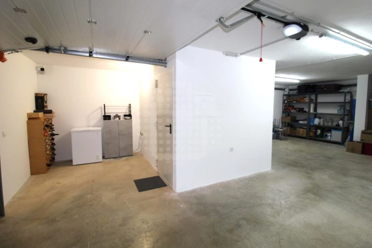 Moradia T3 para Venda em Ferreiras Foto 36