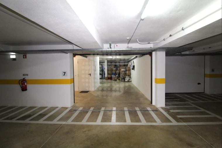 Moradia T3 para Venda em Ferreiras Foto 41