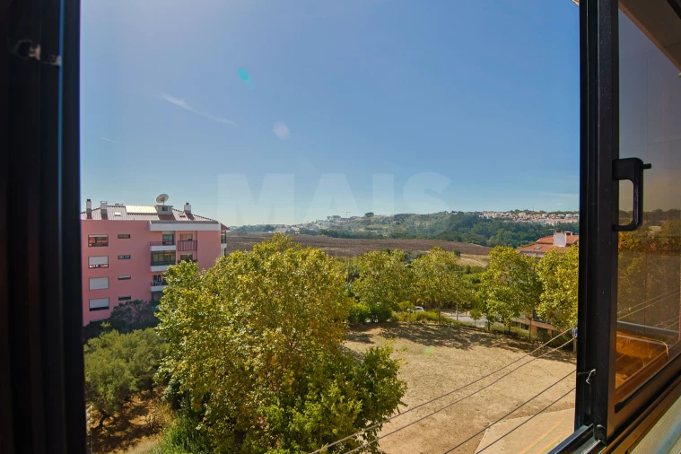 Apartamento T2 para Venda em Barcarena Foto 11