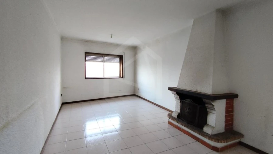 Apartamento T1 para Venda em Cacia Foto 1