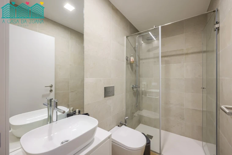 Apartamento T2 para Arrendamento em Glória e Vera Cruz Foto 16