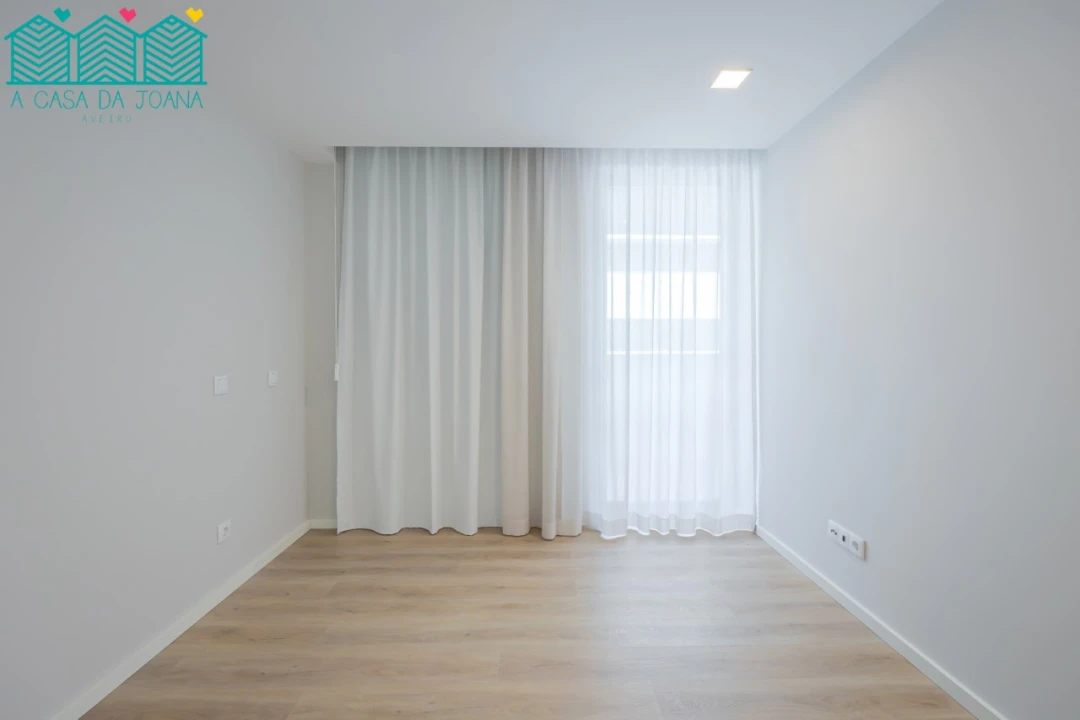 Apartamento T2 para Arrendamento em Esgueira Foto 17