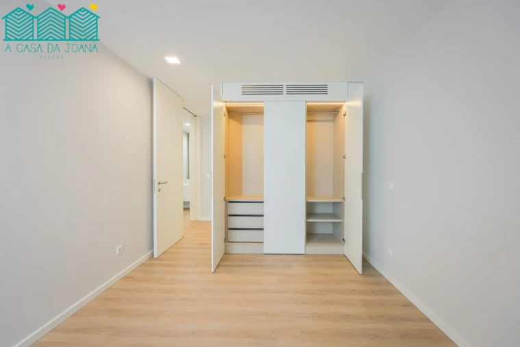 Apartamento T2 para Arrendamento em Esgueira Foto 18