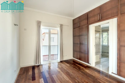 Moradia T4 para Venda em Quinta do Conde