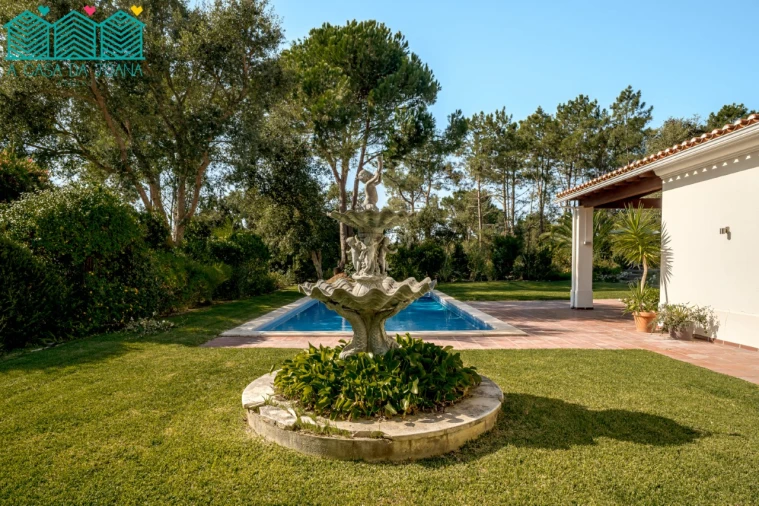 Moradia T4 para Venda em Quinta do Conde Foto 6
