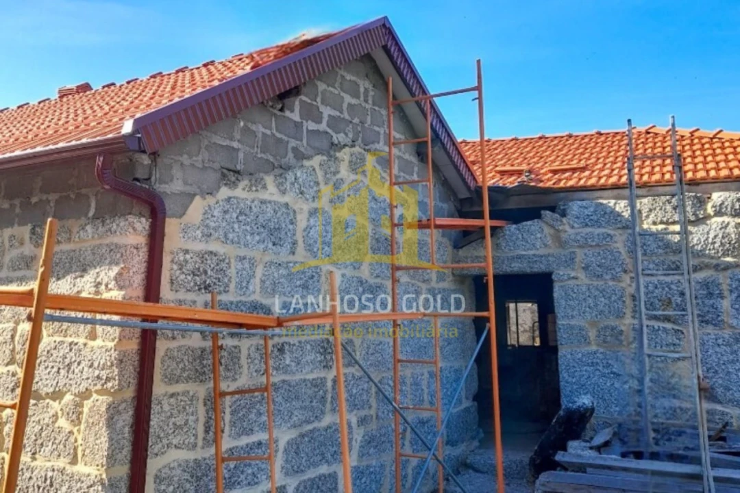 Moradia T9 para Venda em Cantelães Foto 20