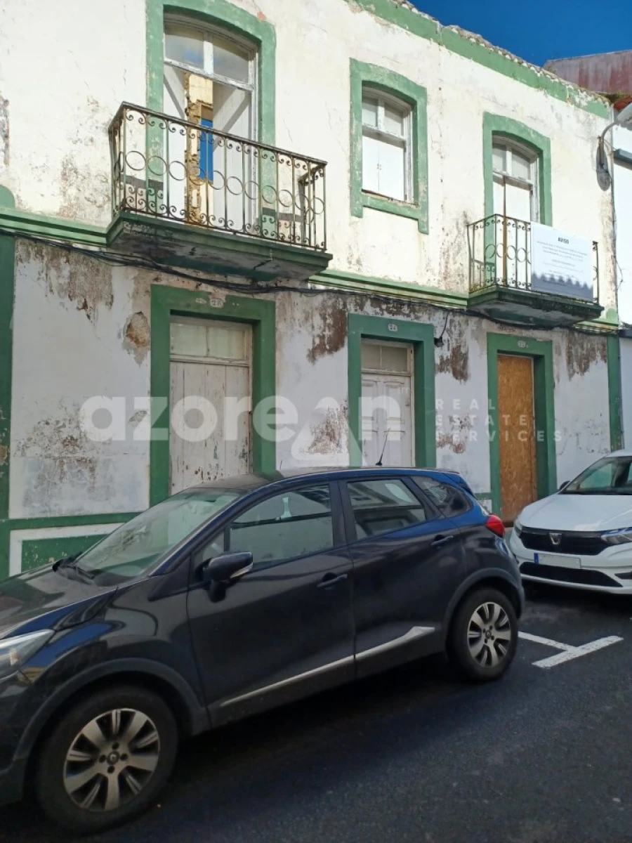 Apartamento T8 para Venda em Ponta Delgada (São José) Foto 5