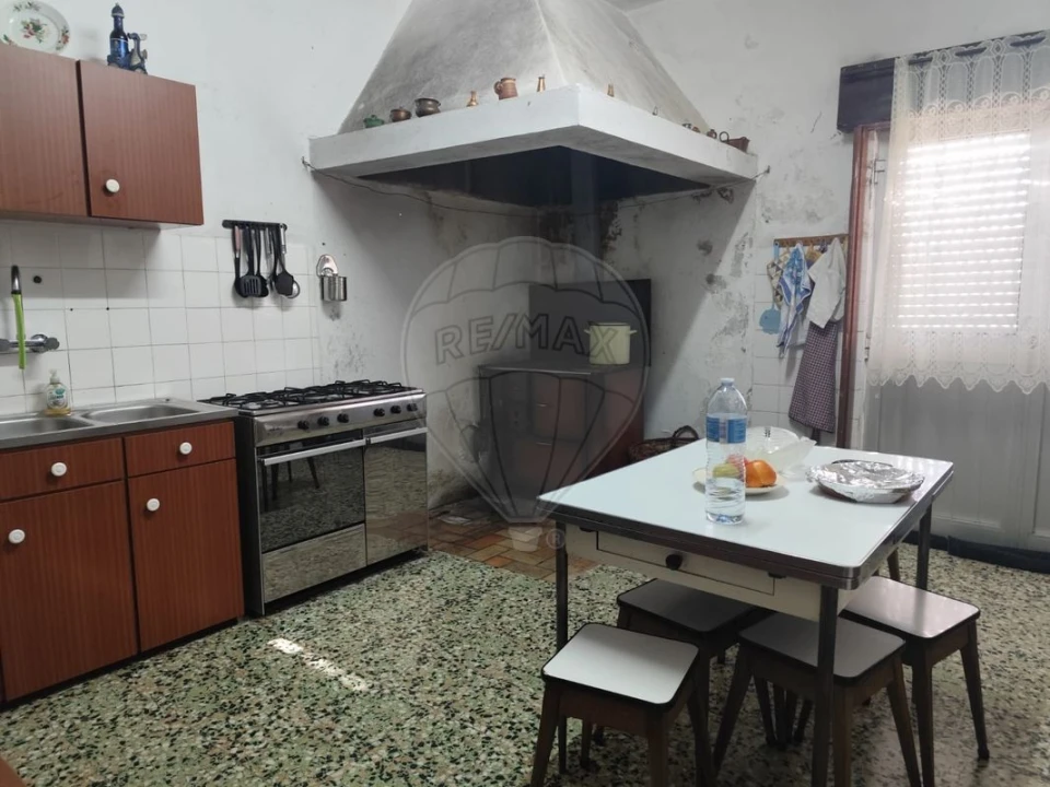 Moradia T3 para Venda em Celeiros Foto 16