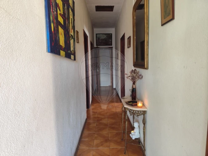 Moradia T3 para Venda em Celeiros Foto 6