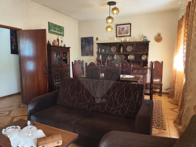 Moradia T3 para Venda em Celeiros Foto 4