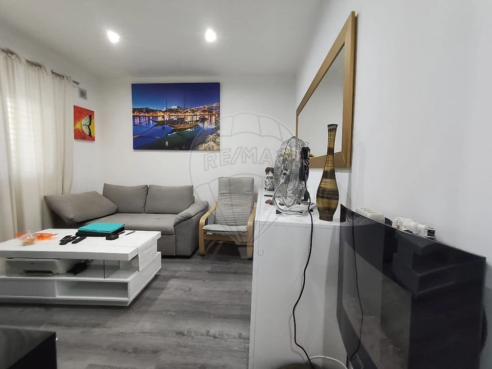 Moradia T2 para Venda em Avintes Foto 25